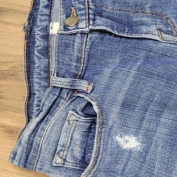 Frame Demin LeGargon Distressed Boyfriend Jeans - Picture 11 of 16